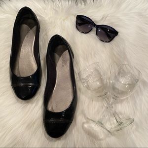 Kelly & Katie Black Lettie Flats